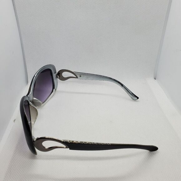 Chico's Black & Gray Sunglasses & Dust Bag - Picture 13 of 14